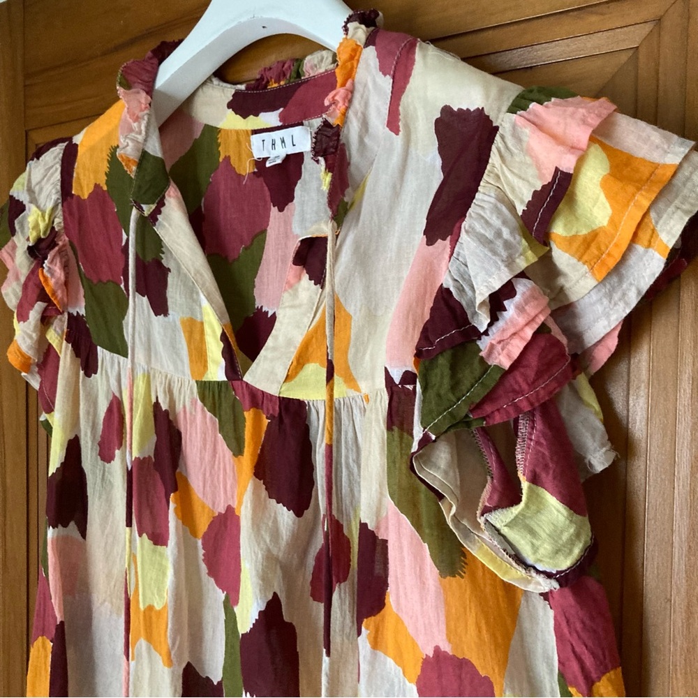 THML / Multi-Color Abstract Spot blouse - Picture 2 of 9